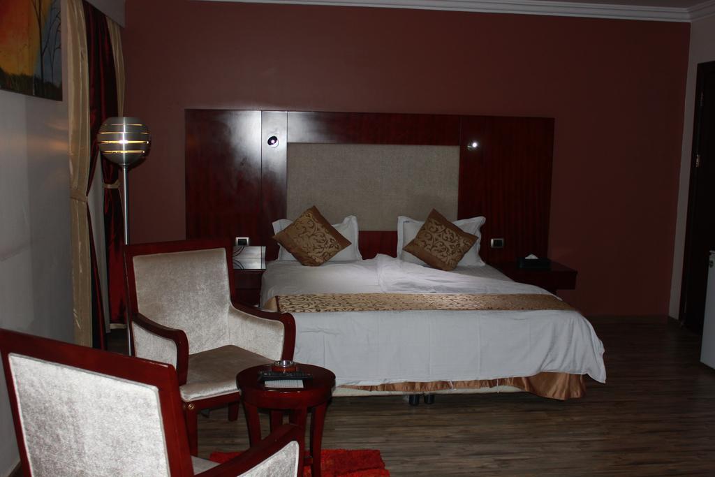 Nuzol Tala Hotel Khafji Luaran gambar