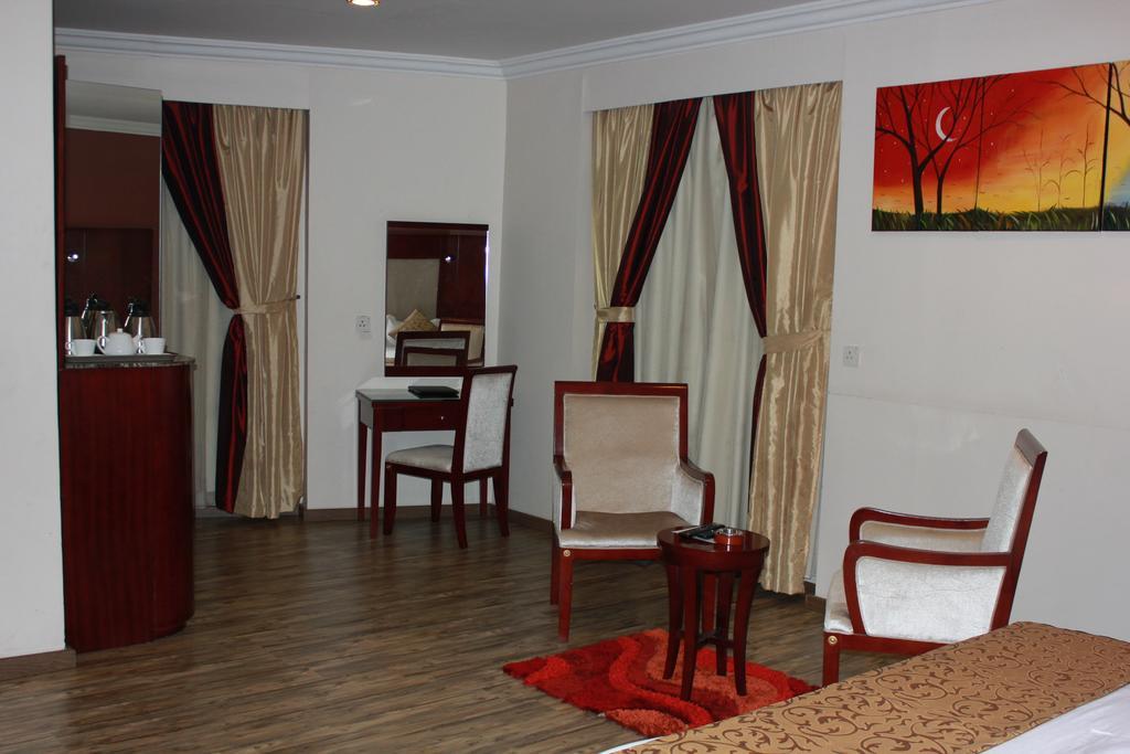 Nuzol Tala Hotel Khafji Luaran gambar