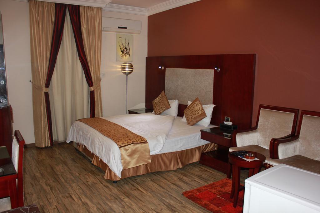 Nuzol Tala Hotel Khafji Luaran gambar